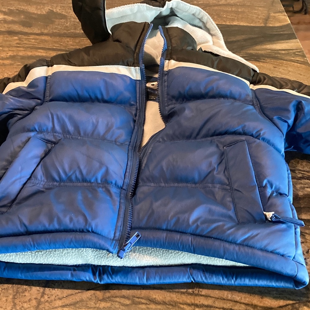 Minus Zero, NWOT, Stylish Blue Kids Puffer Jacket size M 5/6